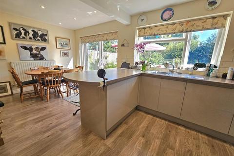 4 bedroom semi-detached house for sale, Bayfield Gardens, Dymock, Dymock