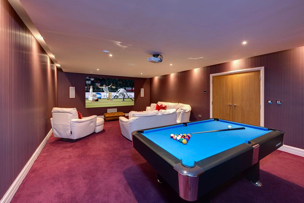 Cinema/Games Room