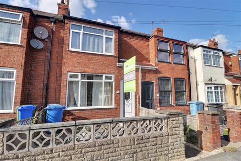 2 bedroom terraced house for sale, Bethune Avenue west, Hessle