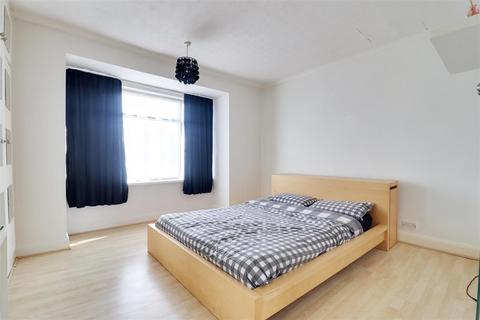 5 Bethune Avenue, Hessle, HU13 9ES