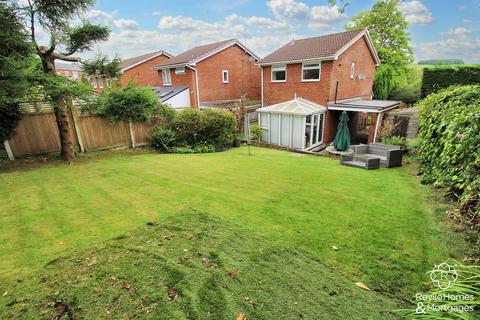 3 bedroom detached house for sale, Harrison Close, Norden, OL12