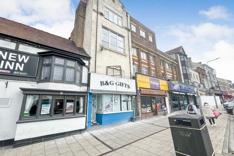 Retail property (high street) for sale, 2 Prince Street, Bridlington, North Humberside, YO15 2NW