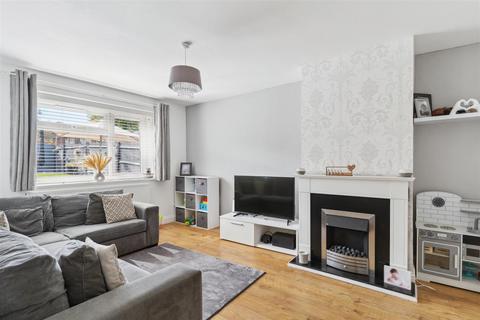 51 Ashleigh, Stevenage, SG2 9UL