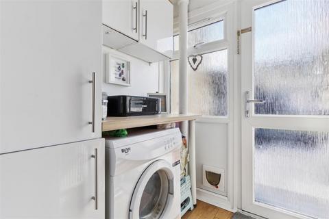 51 Ashleigh, Stevenage, SG2 9UL
