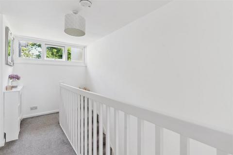 51 Ashleigh, Stevenage, SG2 9UL