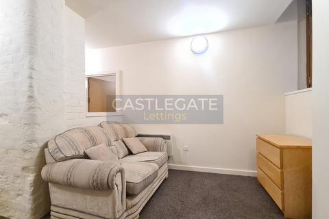 2 bedroom ground floor flat to rent, Chancery Lane, Huddersfield, HD1 2DR