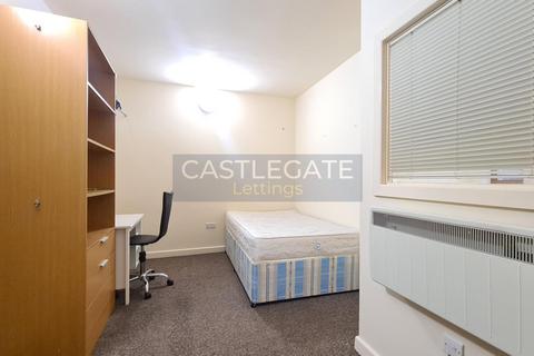 2 bedroom ground floor flat to rent, Chancery Lane, Huddersfield, HD1 2DR