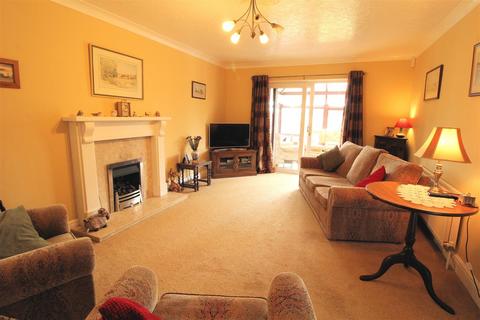 4 bedroom detached house for sale, Sutton Road, Walpole Cross Keys