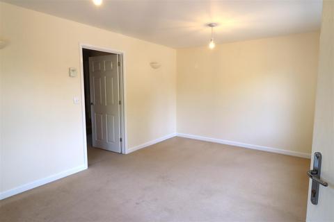 2 bedroom terraced house to rent, New Cheveley Road, Newmarket CB8