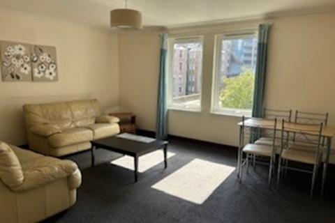 2 bedroom flat to rent, Rennies Court, City Centre, Aberdeen, AB11