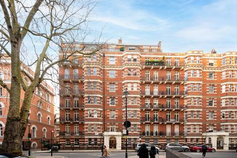 4 bedroom flat to rent, Carlisle Place, Victoria, London, SW1P