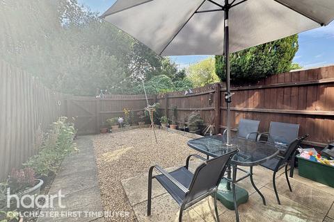 9 Bolsin Drive, Colchester, CO4 5FD