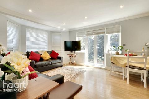 1 bedroom apartment for sale, Dolphin Road, London