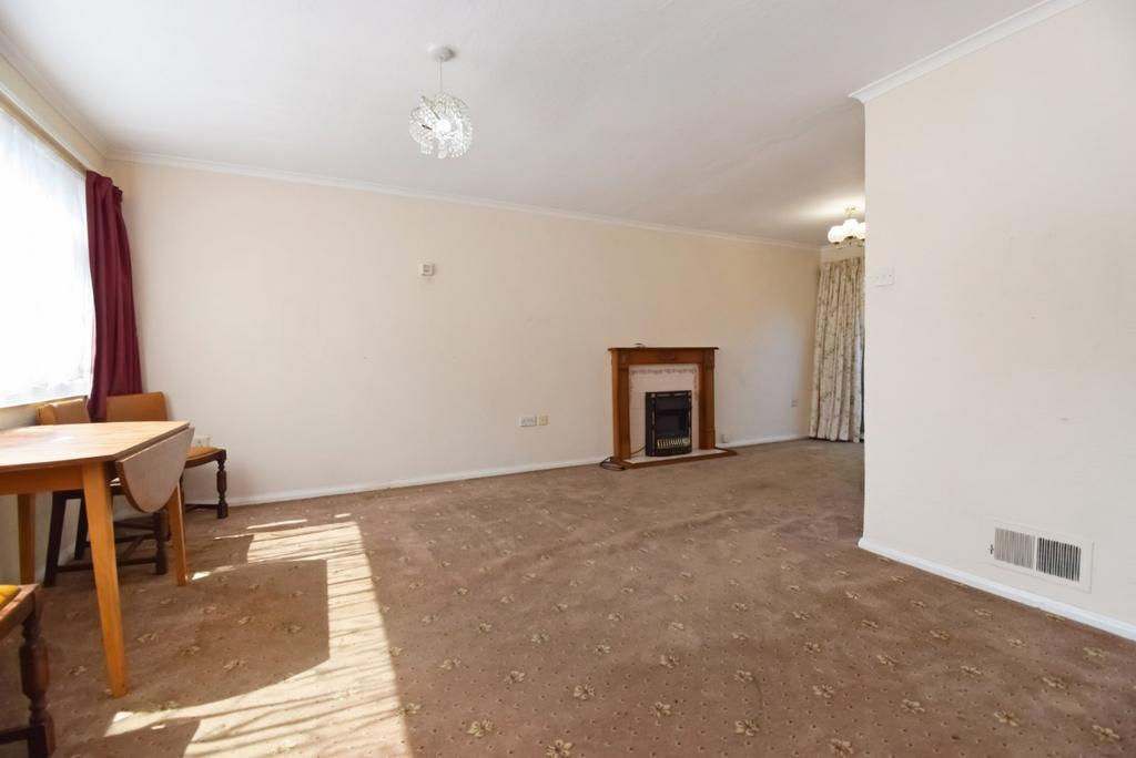 Living/Dining Room