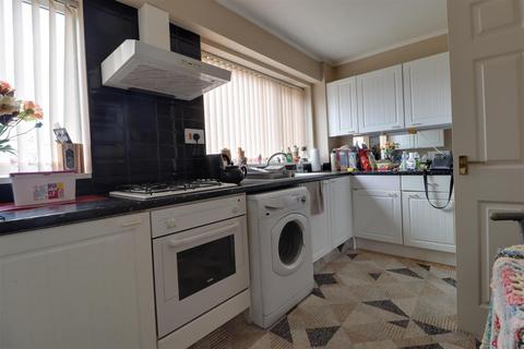 35 Hazel Grove, Crewe, CW1 4JL