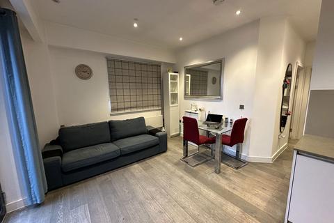 1 bedroom flat for sale, 5 Bath Road, Slough, Berkshire, SL1 3FX