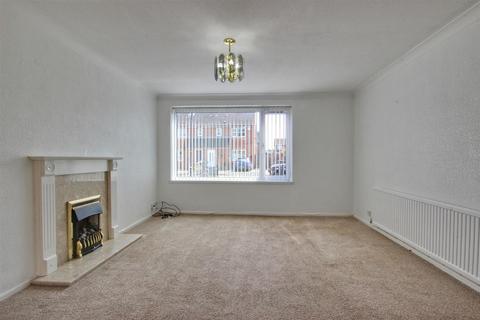 3 bedroom end of terrace house for sale, Windsor Road, Hull