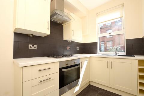 2 bedroom terraced house for sale, Hayleigh Mount, Leeds, West Yorkshire