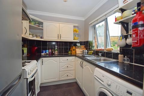 1 bedroom maisonette for sale, Hall Meadow, Burnham, Buckinghamshire, SL1