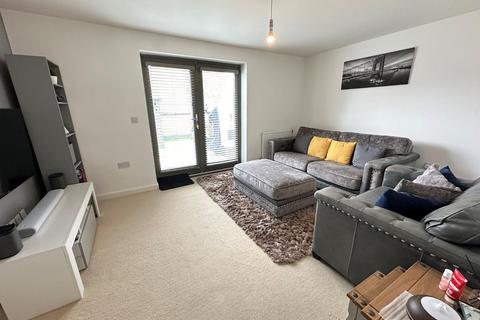2 bedroom property to rent, Knot Tiers Mews, Upton NN5