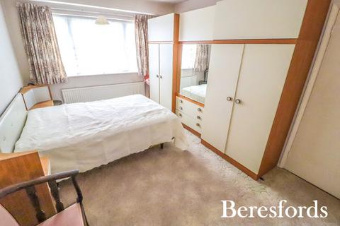 9 Dart Close, Upminster, RM14 1PR
