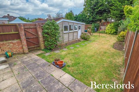 9 Dart Close, Upminster, RM14 1PR