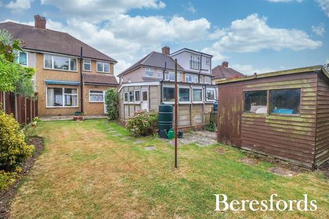 9 Dart Close, Upminster, RM14 1PR