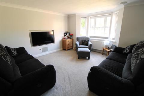 3 bedroom house for sale, Pascoe Crescent, Daventry