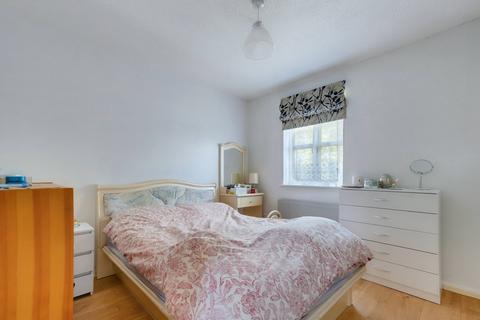 90 Pollards Green, Chelmsford, CM2 6UL