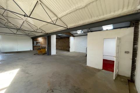 Storage to rent, Ongar