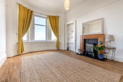 3 Mearns Road, Clarkston, Glasgow, G76 7ER