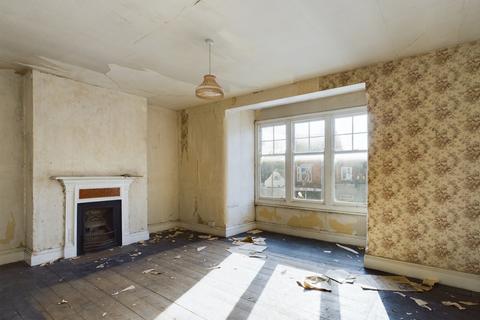 64 Worcester Street, Gloucester, GL1 3AS