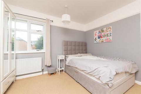 24 Second Avenue, Gillingham, ME7 2HT