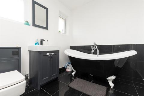 24 Second Avenue, Gillingham, ME7 2HT
