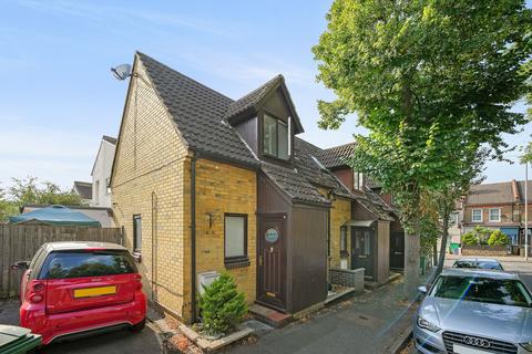 2b Victoria Road, Sutton, SM1 4RT