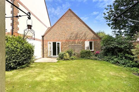 2 bedroom bungalow for sale, Arundel Road, Angmering, West Sussex