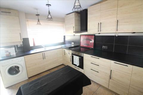 3 bedroom end of terrace house for sale, Milton Keynes MK12