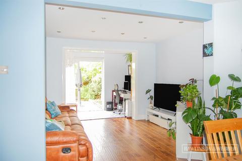 8 Faraday Road, West Molesey, KT8 2TQ