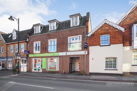 Walton Road, East Molesey KT8