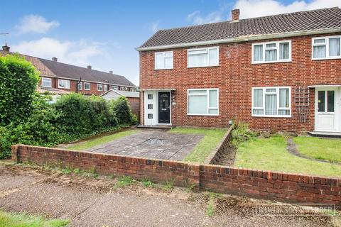 74 Down Street, West Molesey, KT8 2TE