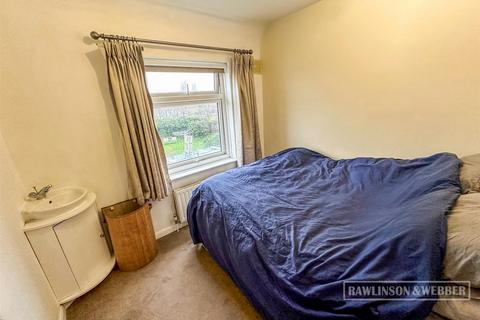 117 First Avenue, West Molesey, KT8 2QP