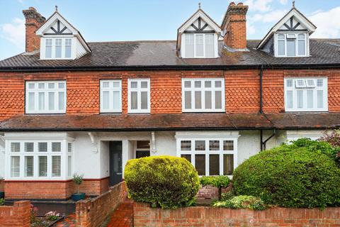 5 bedroom terraced house for sale, Thames Street, Weybridge, Surrey, KT13