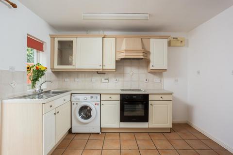 16 Beaufort Close, York, YO10 3LS