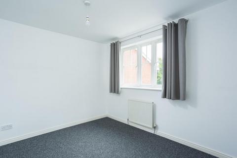 16 Beaufort Close, York, YO10 3LS
