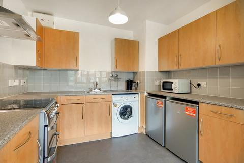 1 bedroom apartment to rent, Brecknock Road, London, N7