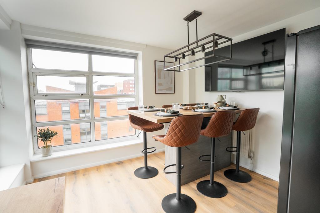 Apt 902, Cambridge House, Cambridge House M15