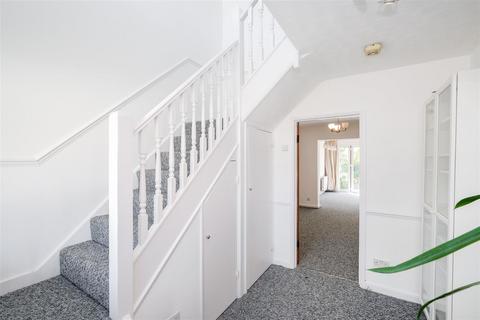 5 bedroom semi-detached house for sale, Low Hall Close, North Chingford