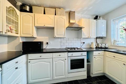 2 bedroom terraced house for sale, Cotswold Gardens, Downswood, Maidstone