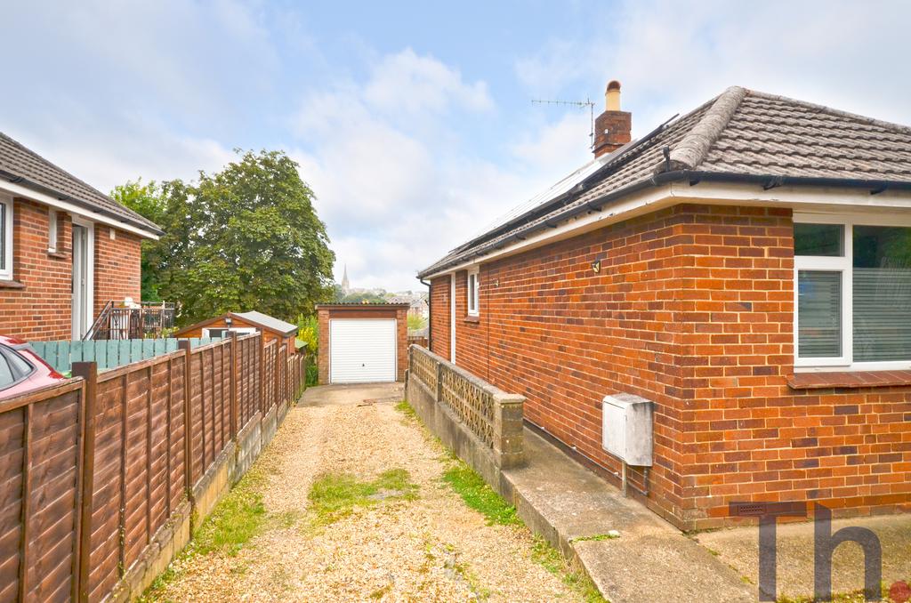 Driveway &amp; Garage.JPG