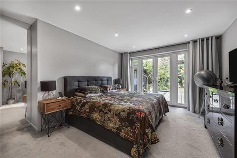 16 Turnpike Drive, Orpington, BR6 7SJ